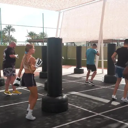 Hd布拉格克里斯托巴尔格兰卡纳里阿酒店 酒店 3*